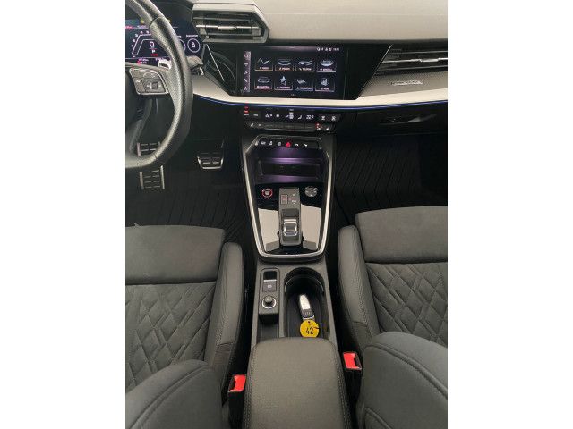 RS3 Sportback 2.5 TFSI S tronic quattro HUD+KERA