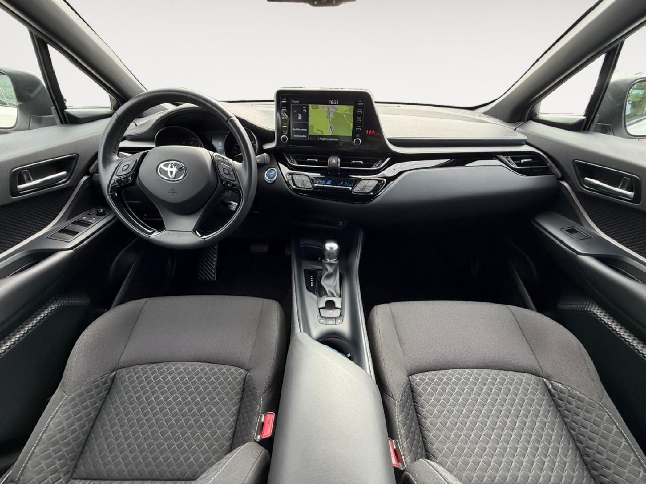 Fahrzeugabbildung Toyota C-HR Hybrid Business Edition