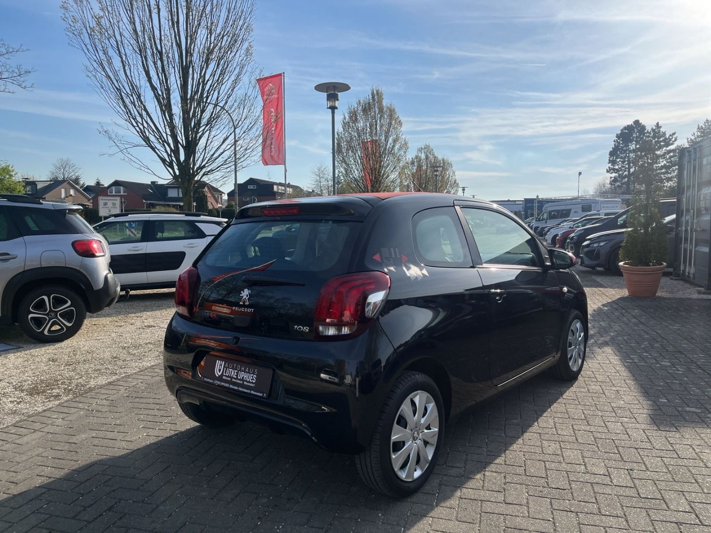 Fahrzeugabbildung Peugeot 108 1.0 TOP! Active VTi 72 SHZ Notbremsass.