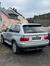 BMW X5 4.4i-E53 V8, Sportpaket, Behindertentauglich - BMW X5 aus 2004: 4.4