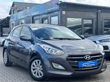 Hyundai i30 1.6 CRDi blue Classic+Finanzierung+Garantie+ - Hyundai i30 Classic mit Diesel-Antrieb