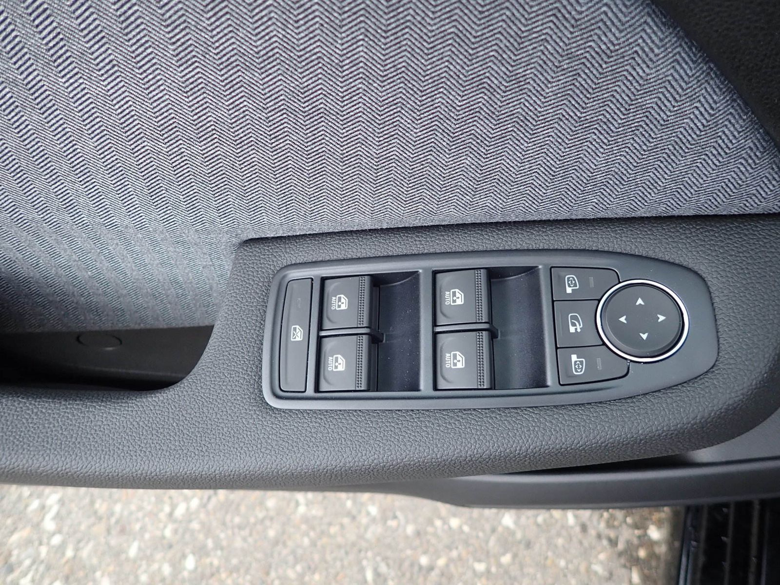 Fahrzeugabbildung Renault Clio Techno TCe 90