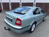 Skoda Octavia Lim. Tour AHK vom Rentner Alus TOP - gebrauchte Skoda Octavia aus dem Jahr 2009