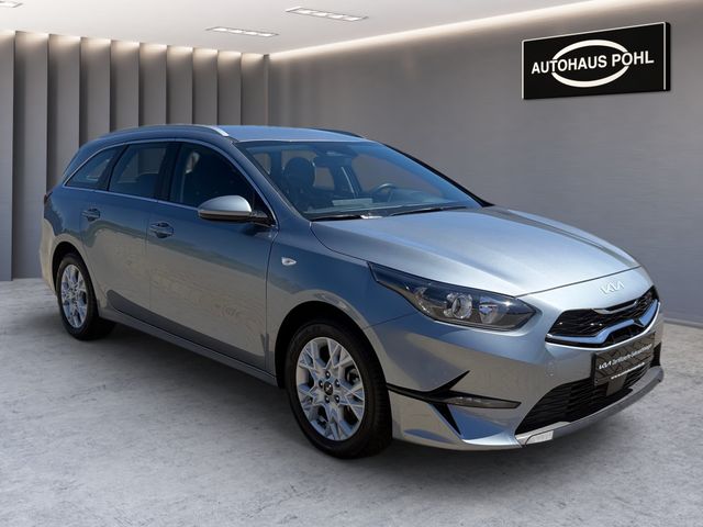Kia CEED_SW 1.5T 140 DCT7 VIS KOMF+ (NAV)