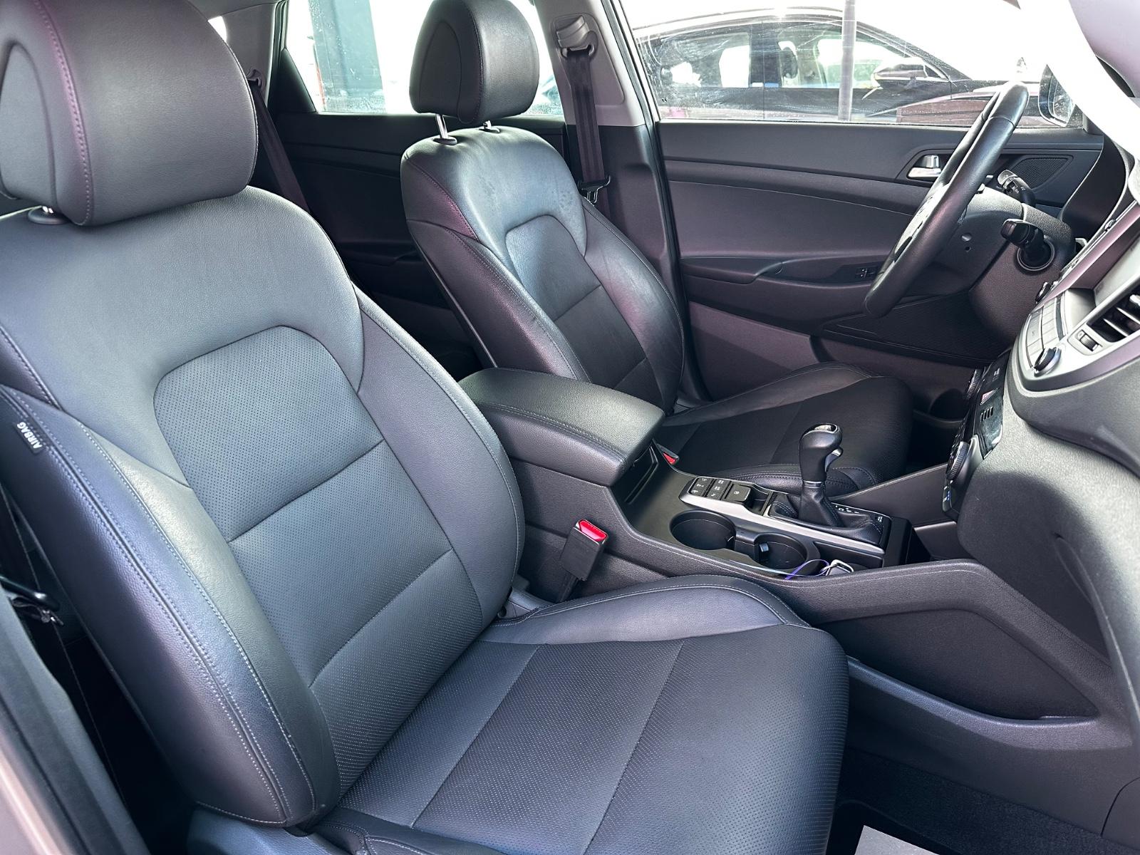 Hyundai Tucson Premium 4WD "LEDER"NAVI"SHZ"LHZ"DAB"