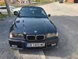 BMW 320i Cabrio Sport Edition Sport Edition - BMW aus 1998: Cabrio