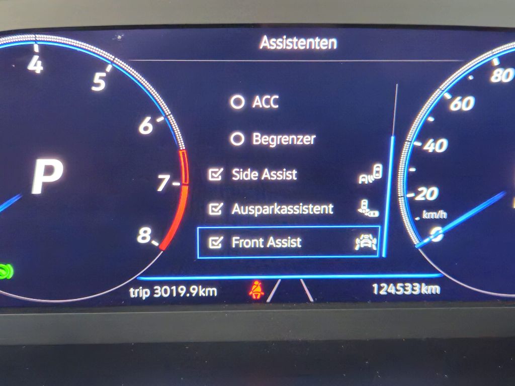 Volkswagen Passat Variant Elegance 4M R-line*PANO*HUD*STHZG
