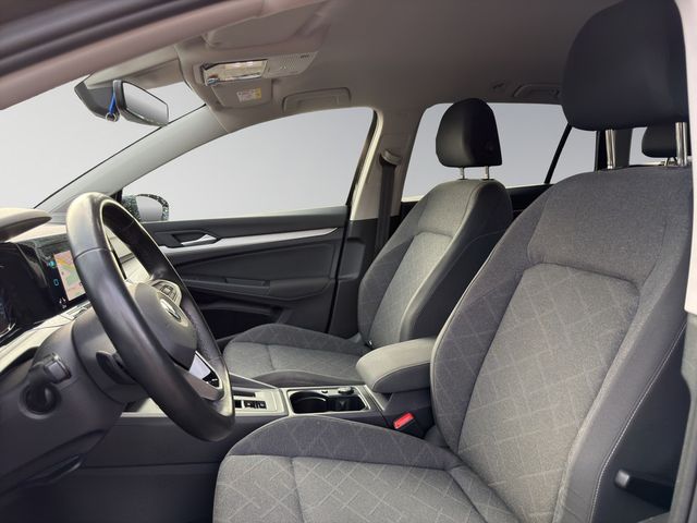 Golf VIII Variant 2.0 TDI Life DSG AHK ACC LED