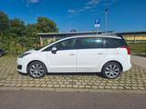 Peugeot 5008  Allure BlueHDi Pano Head Up 8-fach - Peugeot 5008: Kleinbus