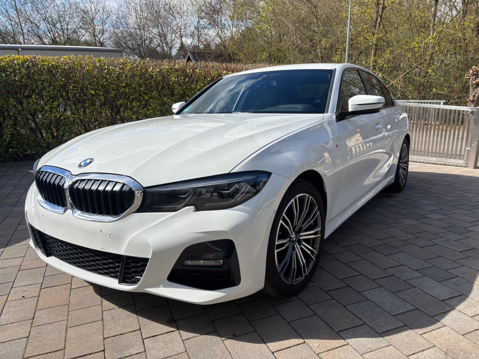 BMW 320i M Paket LivePR Laser Hifi Kam Driving  1.Hd