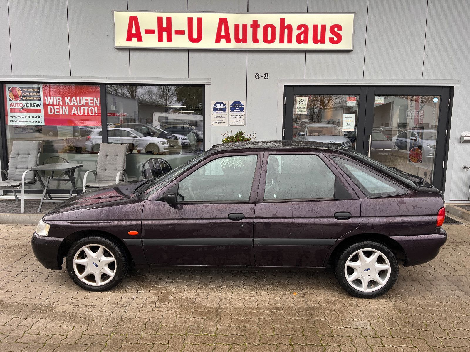 Fahrzeugabbildung Ford Escort  1.6 Automatik