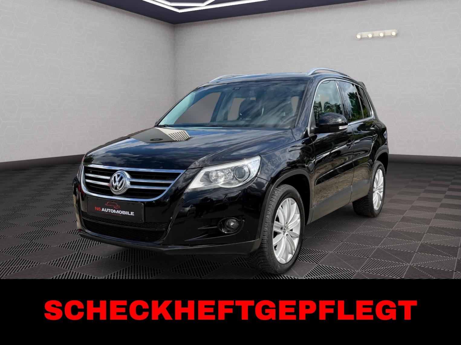 Volkswagen Tiguan 4X4 / RÜCKFAH / TV / PANO