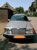 Mercedes-Benz Mercedes W124 230er rauchsilber - Mercedes-Benz 230 in Köln