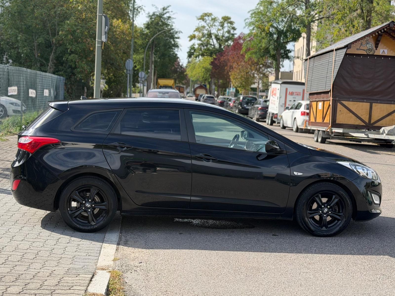 Hyundai i30 2014 — engine 1.396 cm³, 99 HP (73kW)