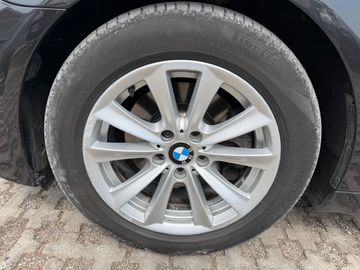 BMW 520 - 12