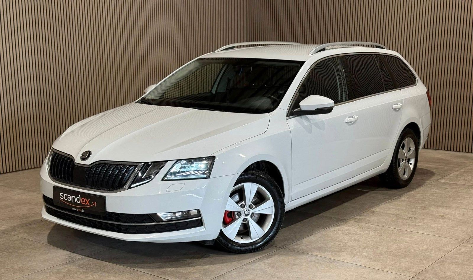Skoda Octavia - 1
