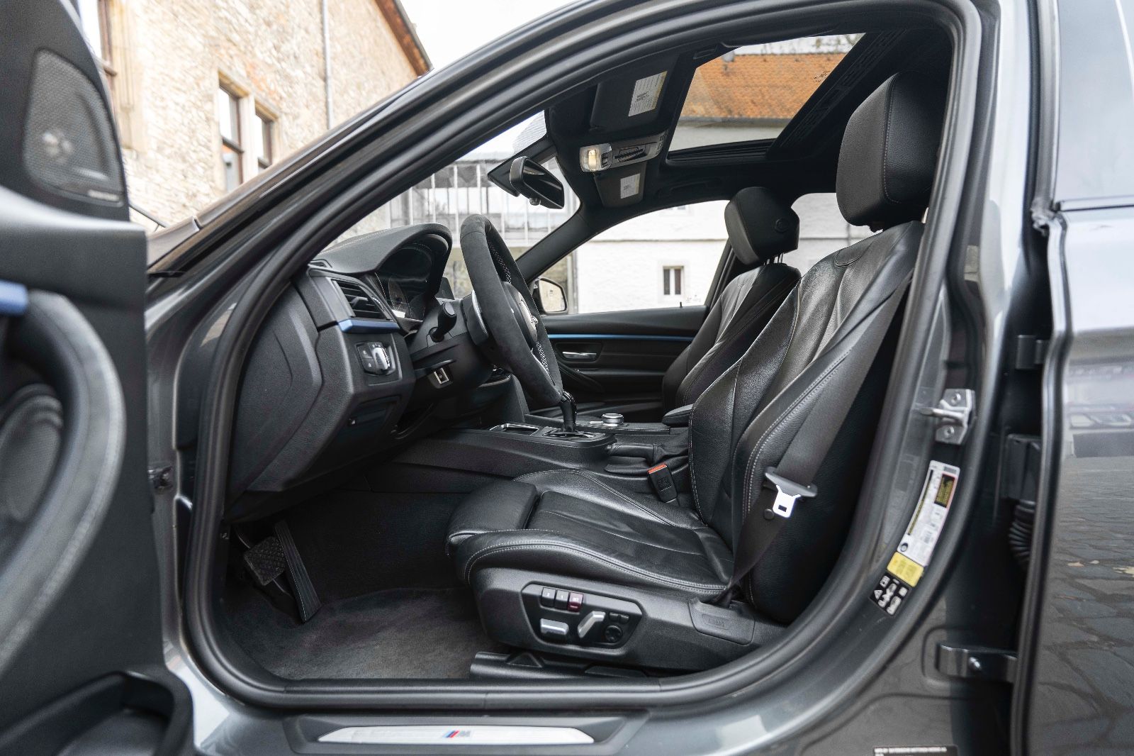 Fahrzeugabbildung BMW 340IX M-Performance H&K HUD LED CARPLAY KAM