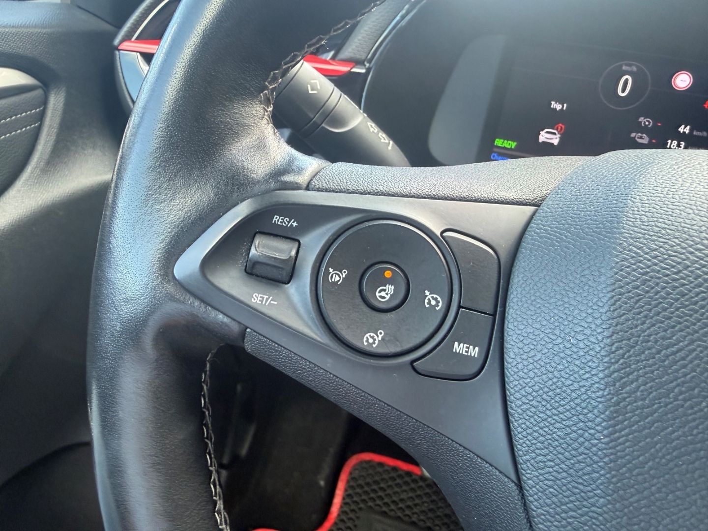 Fahrzeugabbildung Opel Corsa-e F GS SHZ+LHZ+Kamera+11KW-Charger