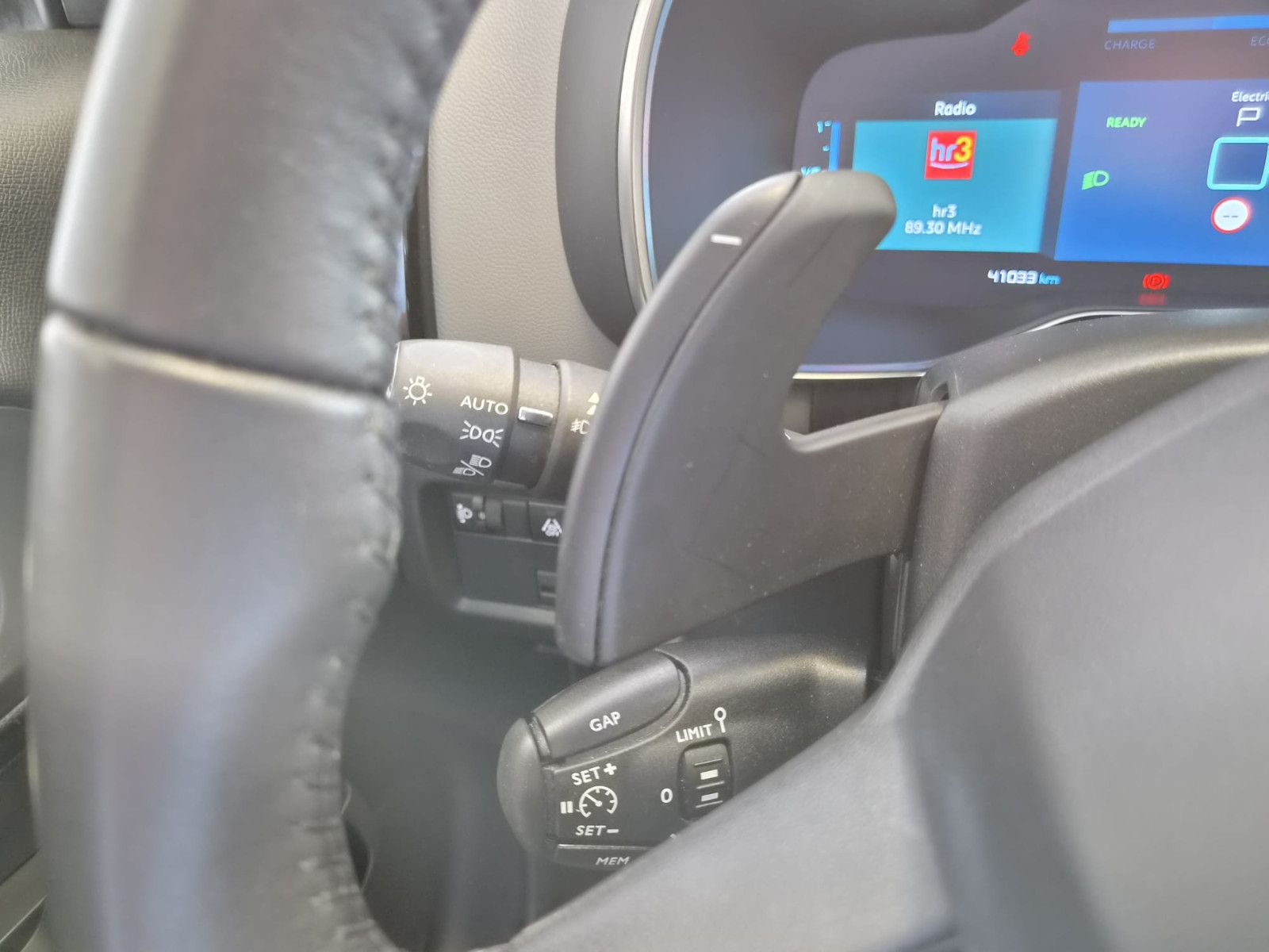 Fahrzeugabbildung Citroën C5 Aircross C-Series Hybrid / KAMERA /SCHECKHEFT