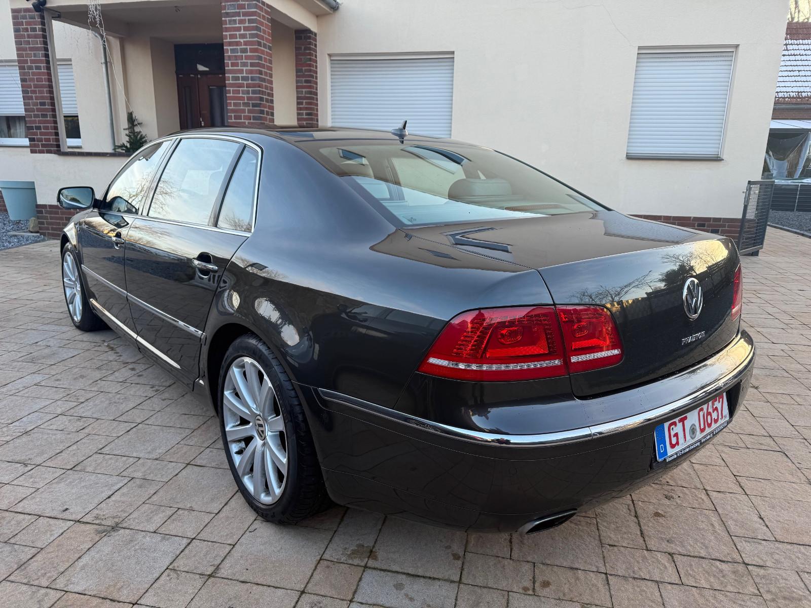 Volkswagen Phaeton 4.2 V8 4Motion lang+LPG Gas+Voll+