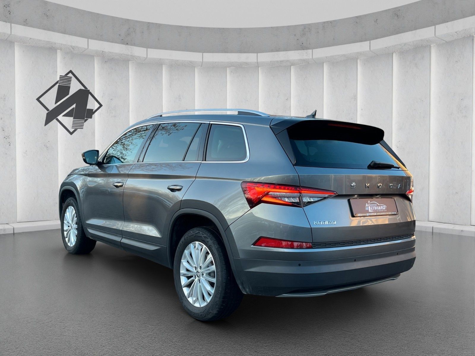 Fahrzeugabbildung SKODA Kodiaq 1.5 TSI DSG*7-Sitze*Kamera*ACC*Smartlink*