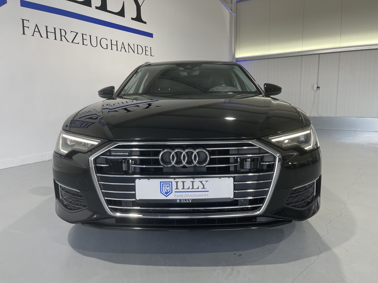 Fahrzeugabbildung Audi A6 50 TDI*Quattro*AHK*LED-Matrix*Leder*Cam*Pano*