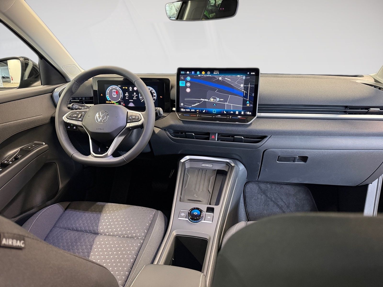 Volkswagen T-Roc - Bild 11