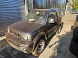 Suzuki Jimny Allrad 1.3 AHK Grau 2. Hand - Suzuki Jimny Gebrauchtwagen in Frankfurt