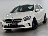 Mercedes-Benz A 180 BlueEfficiency.NAVI.LED.PDC.SHZ.PANORAMA - Mercedes-Benz A 180 Gebrauchtwagen in Bremen