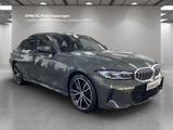 BMW 330i xDrive M Sport AHK LiveCockpitProf PDC LED - BMW 330 mit Benzin-Antrieb: Limousine