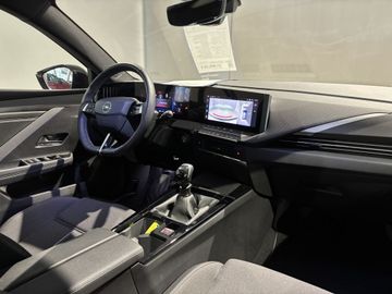 Fotografie 8 des Opel Astra 1.2 Turbo GS