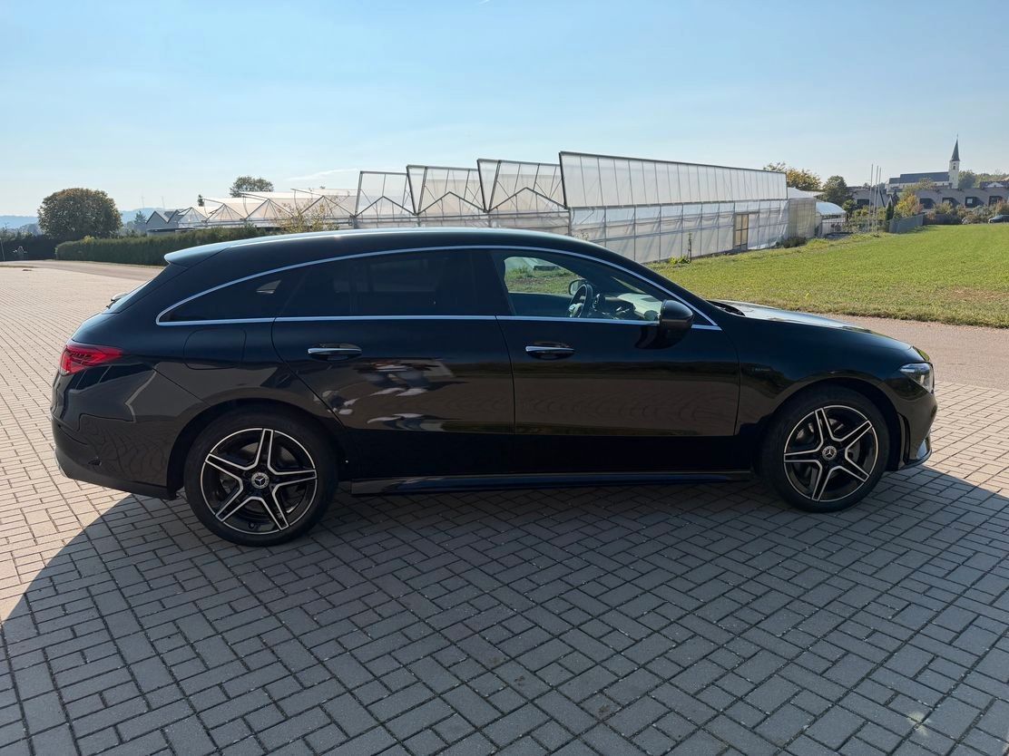 Mercedes-Benz CLA Shooting Brake CLA 250 e AMG Paket imagem 2