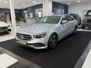 Mercedes E 200 - 2