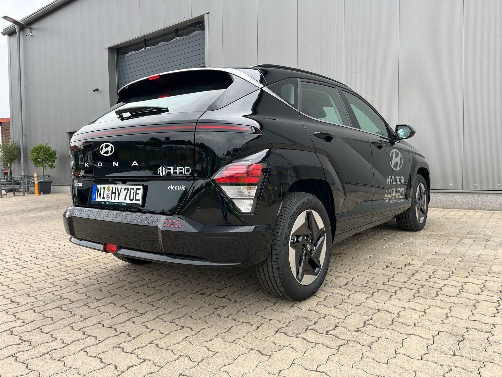 Fahrzeugabbildung Hyundai KONA Elektro 48,4 kWh ADVANTAGE