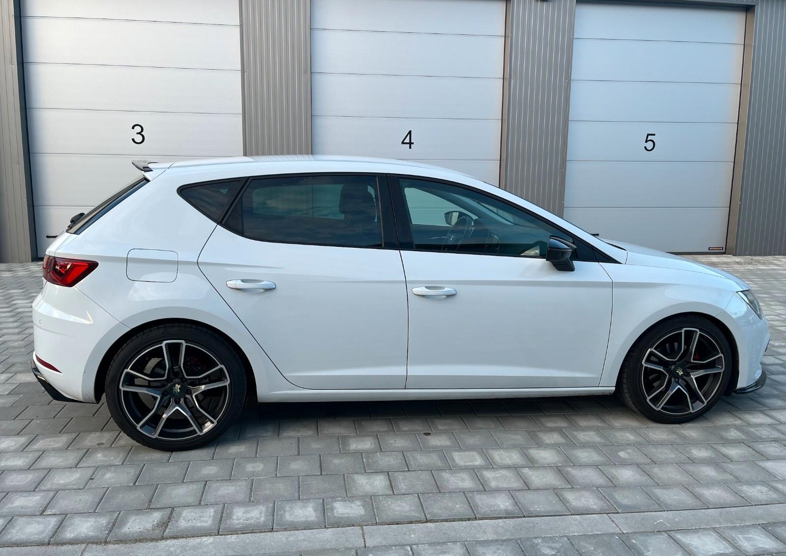 Seat Leon FR Sport Tuning Soundsystem Carplay PDC