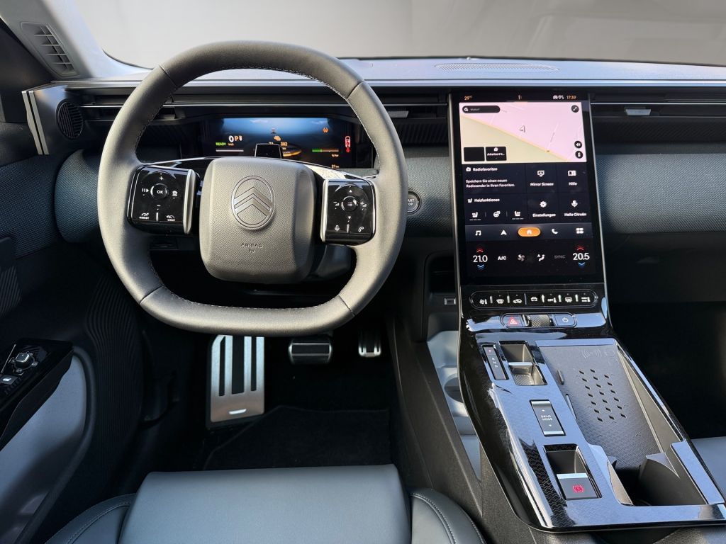 Fahrzeugabbildung Citroën e-C5 Aircross 210 Komfort-Range MAX *Schiebedach