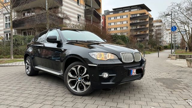 BMW X6 xDrive 40d SportPaket/SoftClose/HeadUP/360Kam