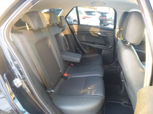 Fahrzeugabbildung Fiat Tipo 1,4 T-Jet Kombi S-Design >NAV/KAM/PDC/Sitzh