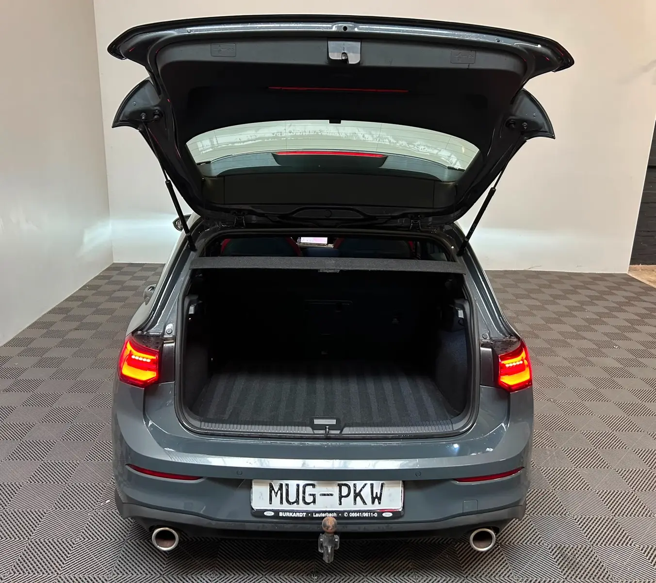 Volkswagen Golf VIII Lim. GTI 245PS *ACC-VirtCo-AHK-H&K*, миниатюра 9