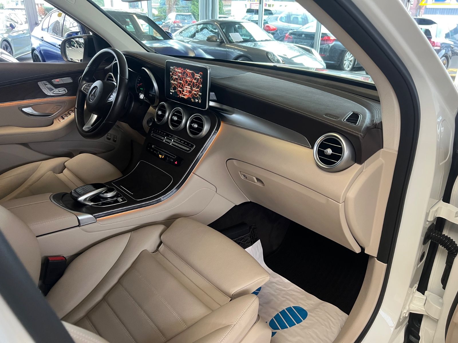 Fahrzeugabbildung Mercedes-Benz GLC 250 d 4Matic* 1. Hand * Exclusive *