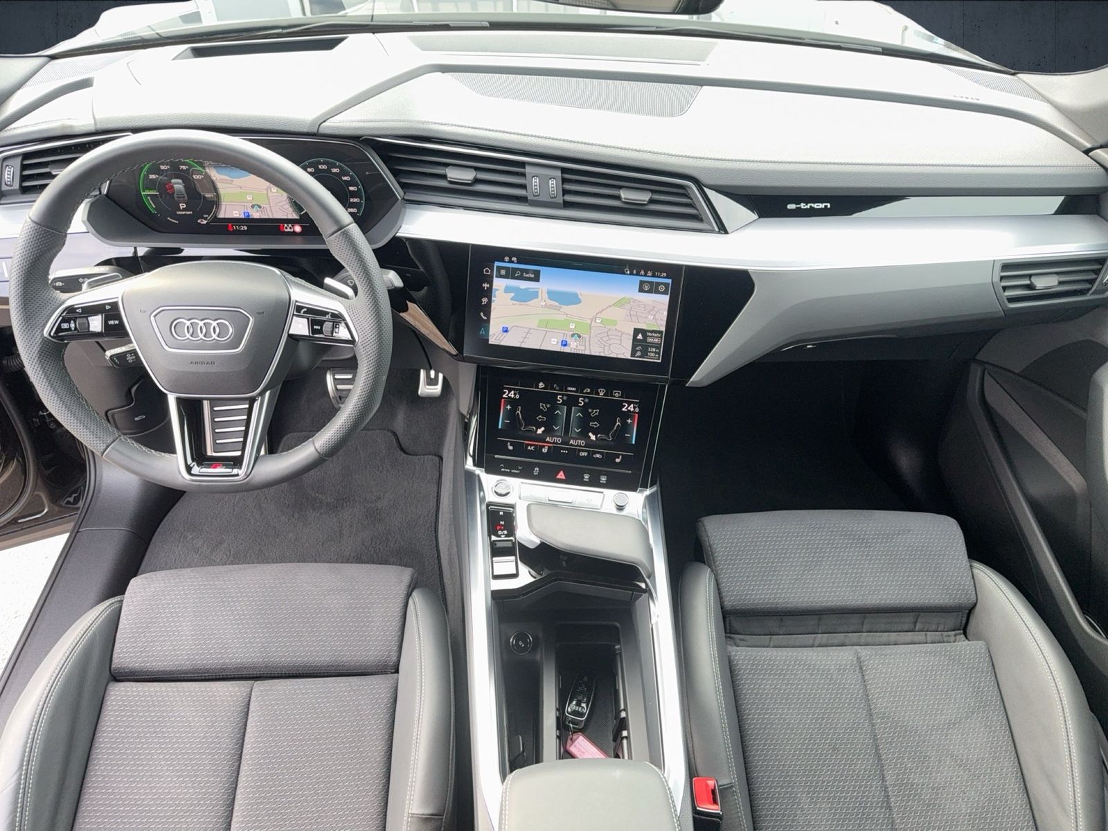 Audi Q8 e-tron - Bild 12