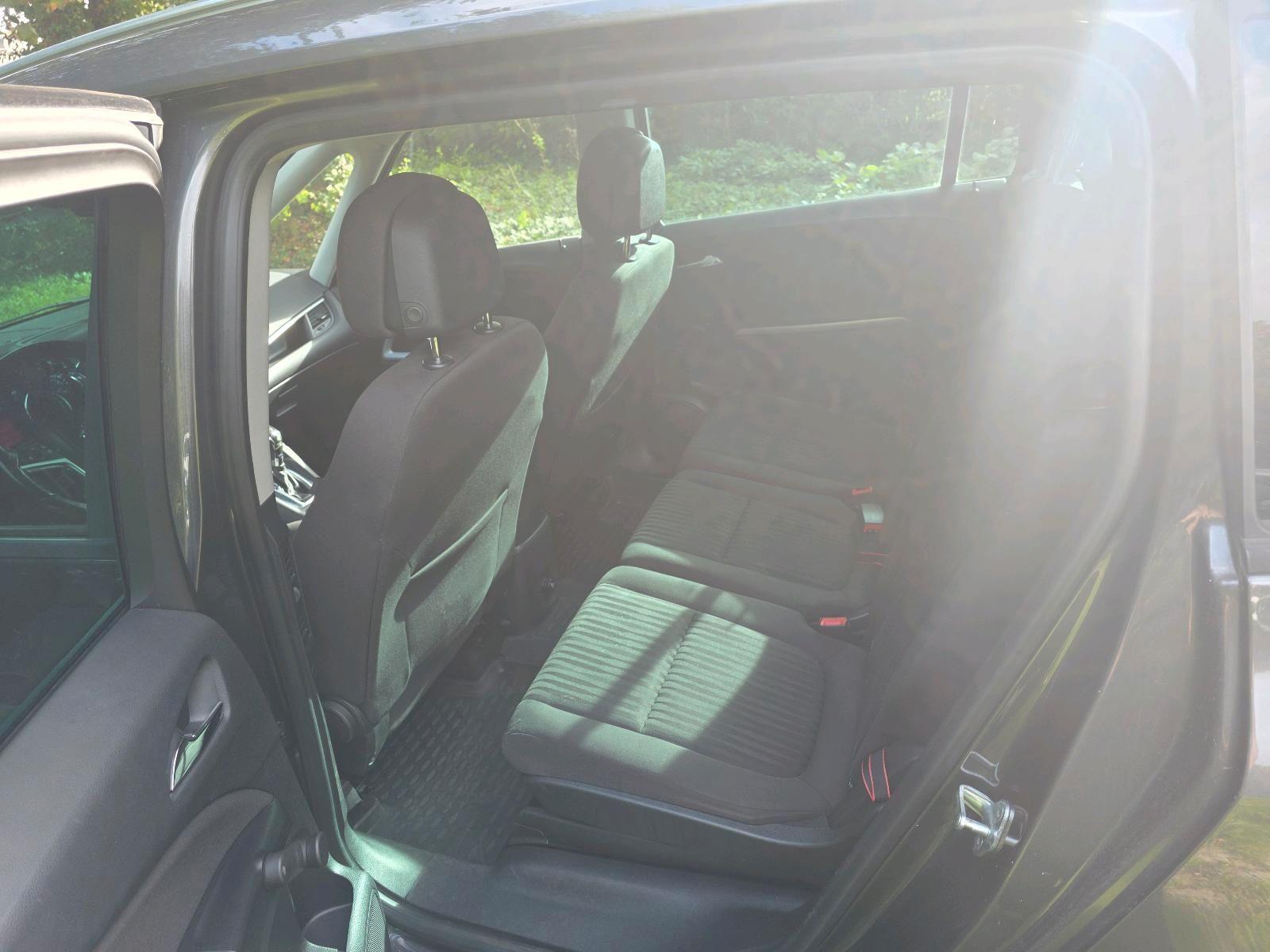 Opel Zafira 2012 — photo 7