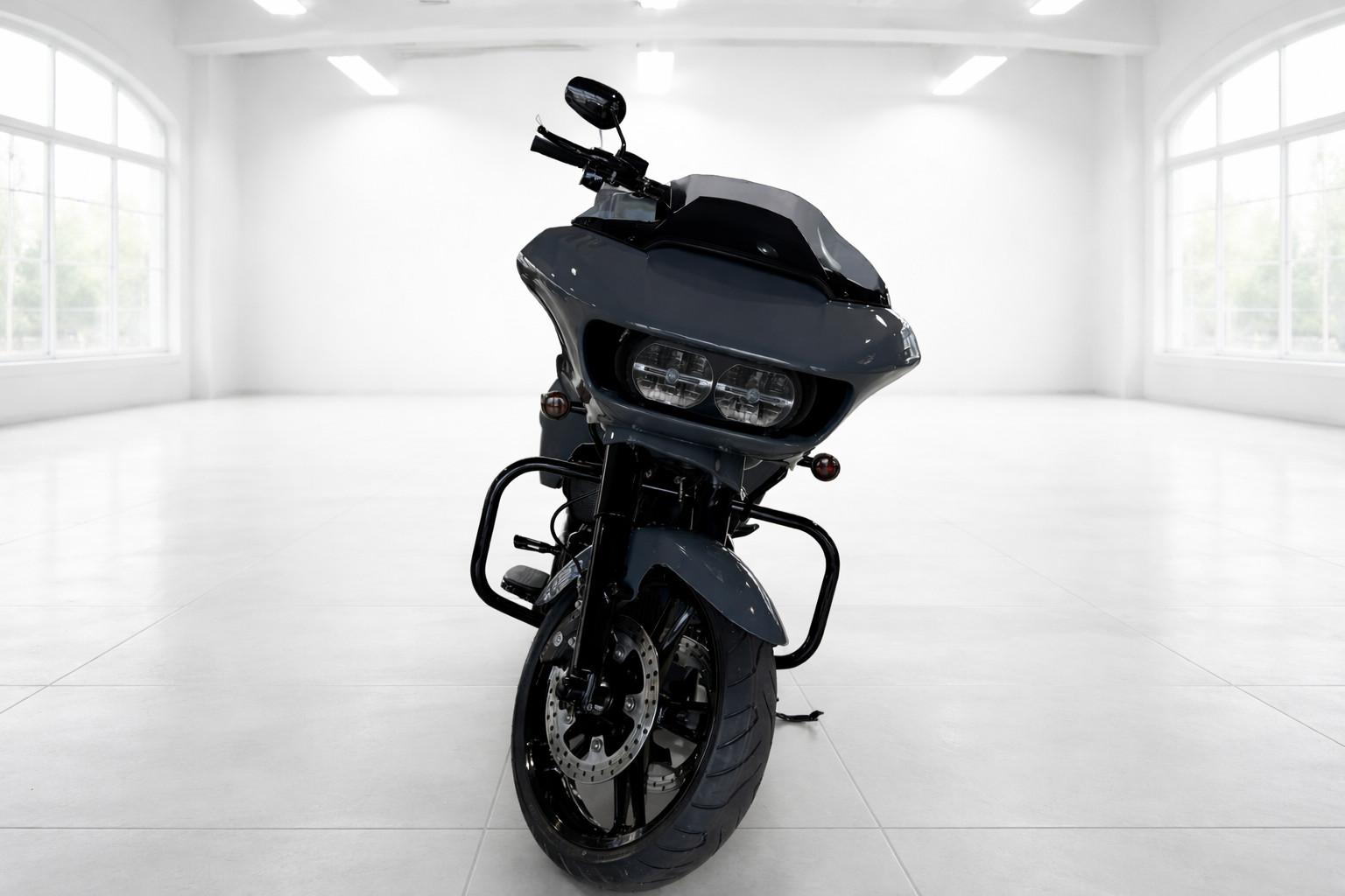 Harley-Davidson Road Glide 107 Ape