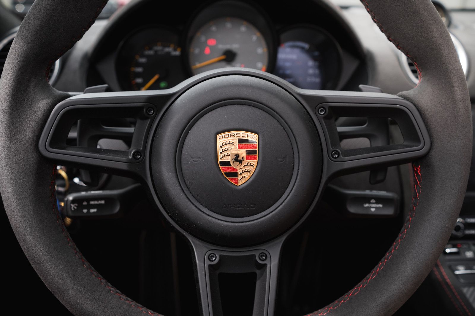 Fahrzeugabbildung Porsche Boxster Spyder RS -Weissach-LED-Lift-BOSE-Kam.