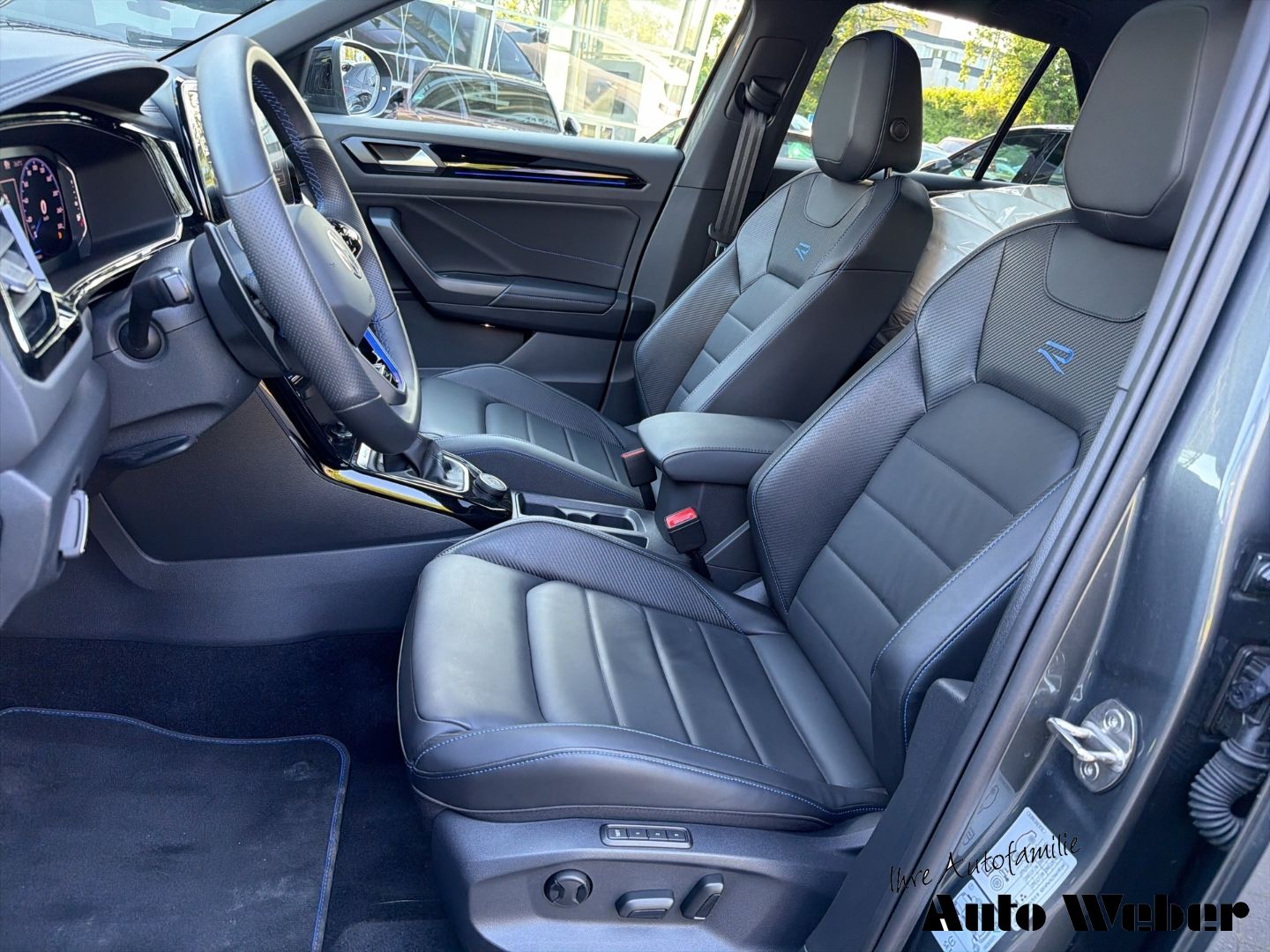 Volkswagen T-Roc - Bild 8