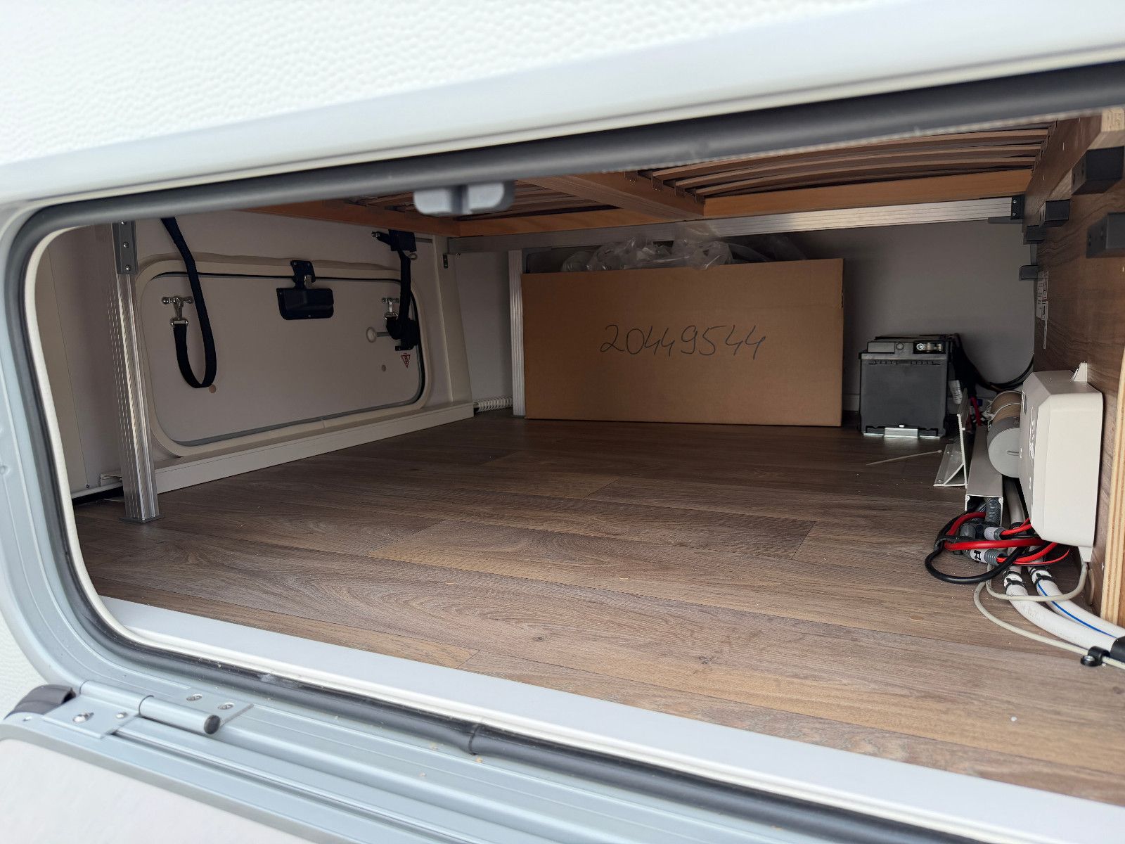 Fahrzeugabbildung HYMER / ERIBA / HYMERCAR Touring 430 - 7.249€ Sparen!