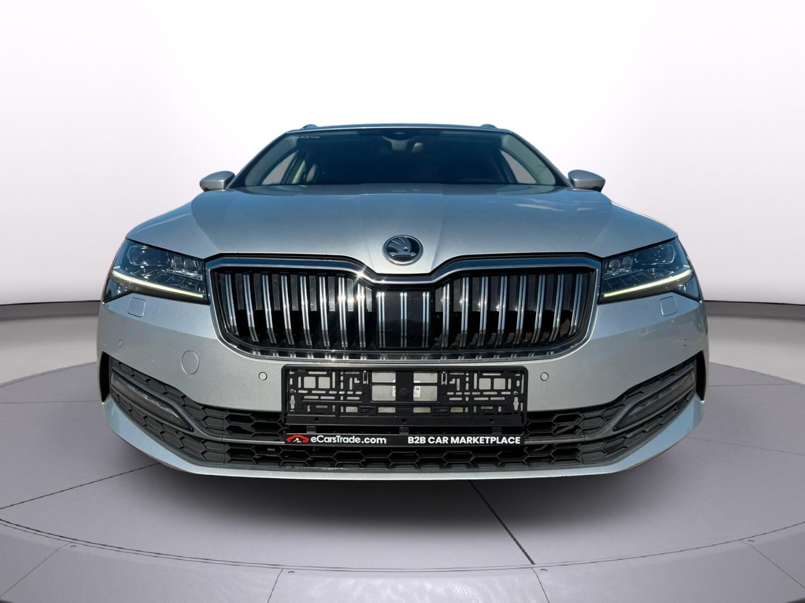 Skoda Superb Combi Style 2.0TDI LED/Memory/SHZ