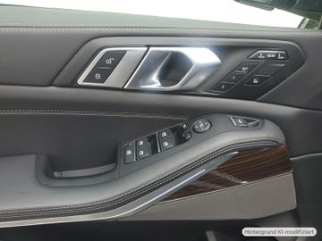 BMW X7 - 10