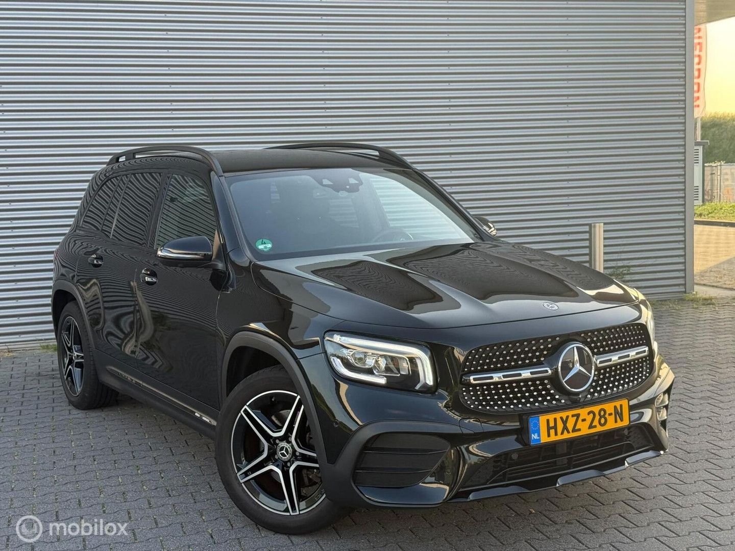 MERCEDES-BENZ GLB 200 Business Solution AMG