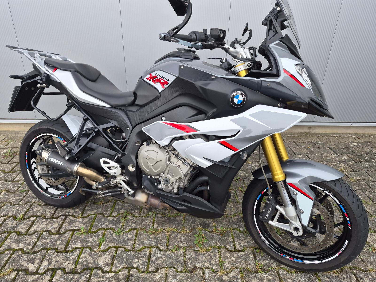 BMW S 1000 XR